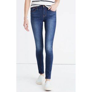 Madewell Women's Skinny Jeans in Dark Blue